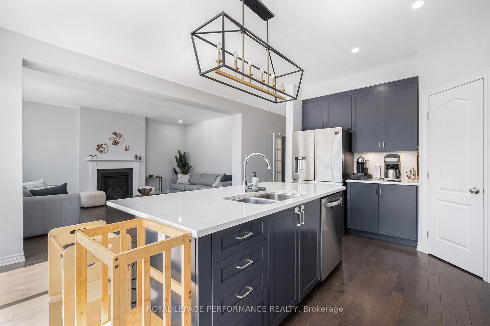 Detached House for sale at 223 Trollius Way, Ottawa, Blossom Park/Kemp Park/Findlay Creek, K1T 0R7 - MLS: X12120101
