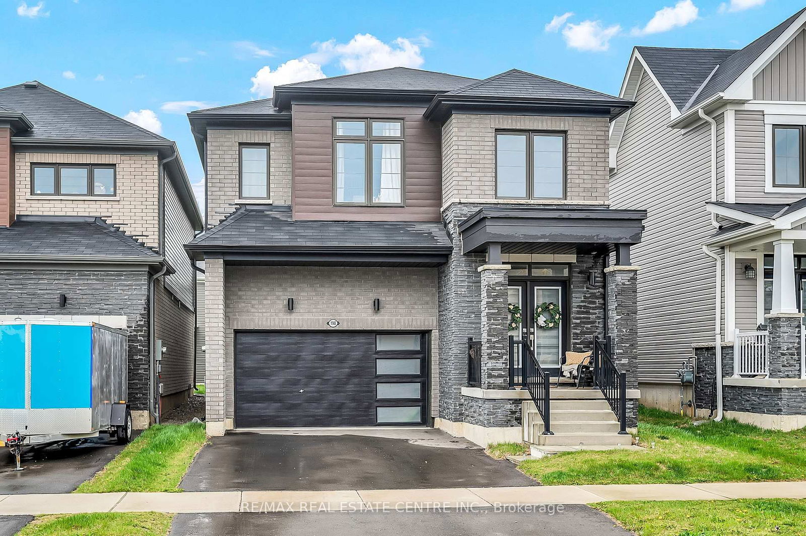 Detached House for sale at 198 Whithorn Crescent, Haldimand, Haldimand, N3W 0C9 - MLS: X12120216