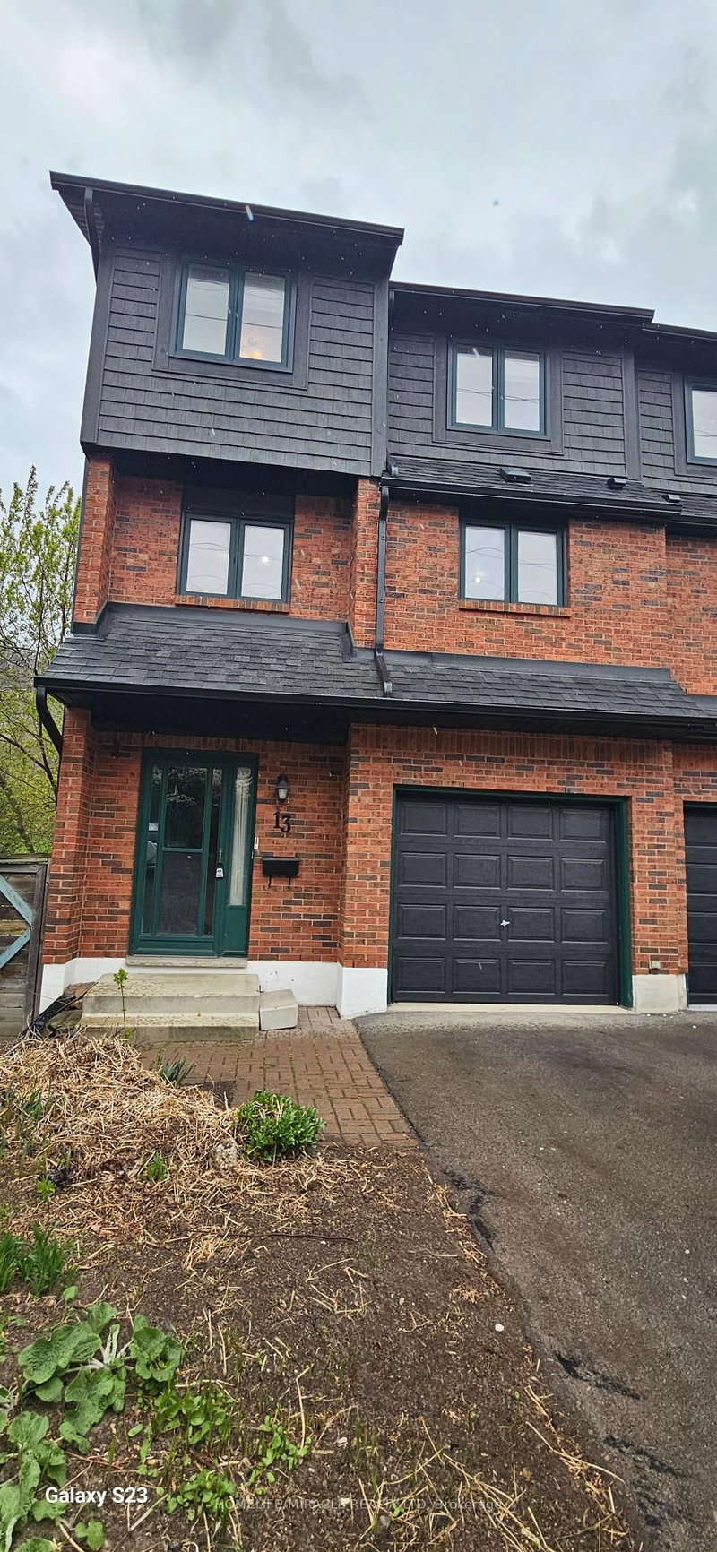 13 - 1983 Main St W, Hamilton, L8S 4R3 | Image 3