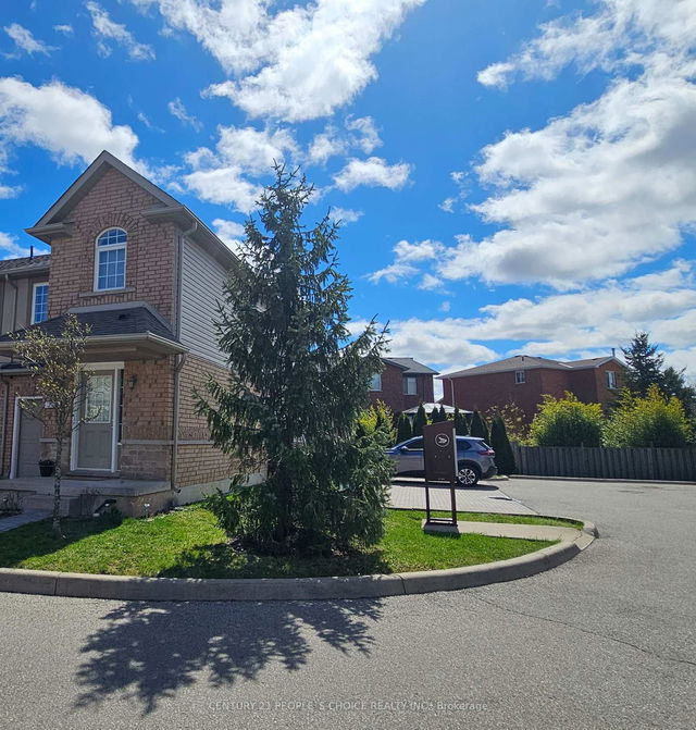7 - 1540 Upper Gage Avenue