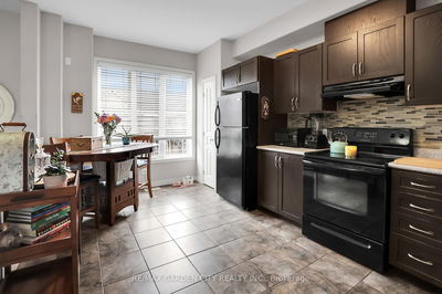Unit 47 — 8 Hemlock Way, Grimsby - Grimsby West image-0-3
