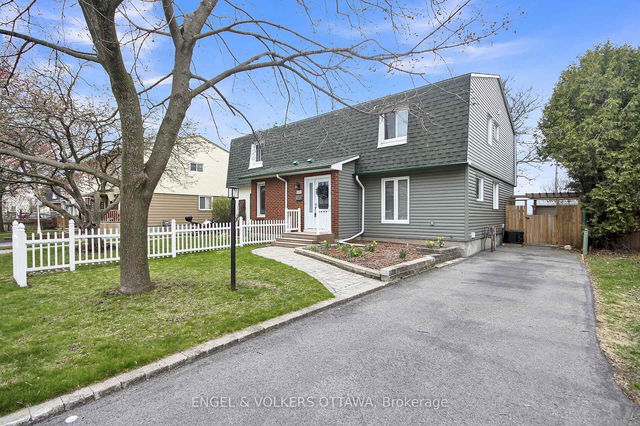 112 Fieldgate Drive