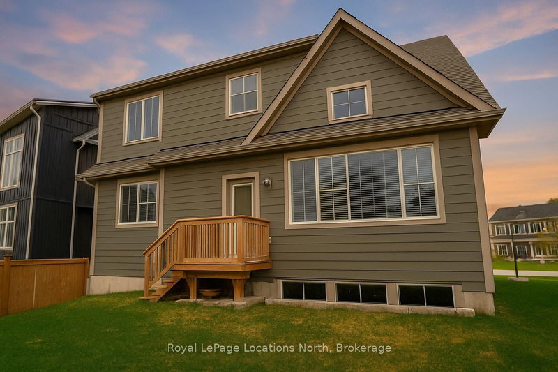 207 Yellow Birch Cres, Blue Mountains, L9Y 0Z3 | Image 3