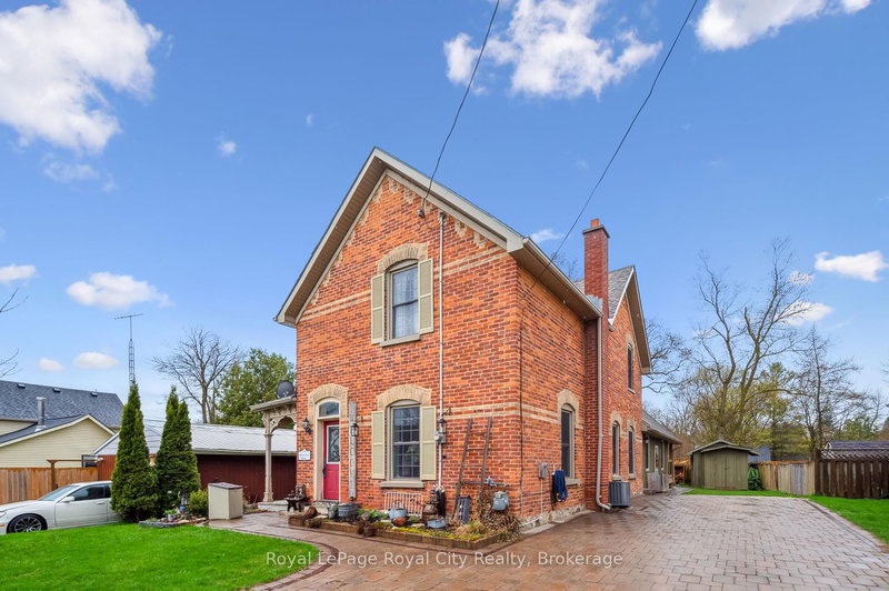 42 Bielby St, East Luther Grand Valley, L9W 5N3 | Image 3