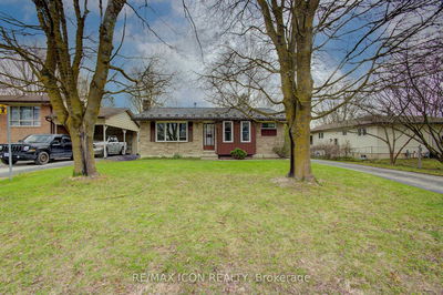 271 Forest Glen Cres, Wellington North - Mount Forest image-0-1