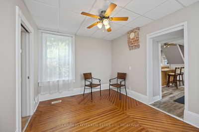 195 Market St, Gananoque - Gananoque image-0-4