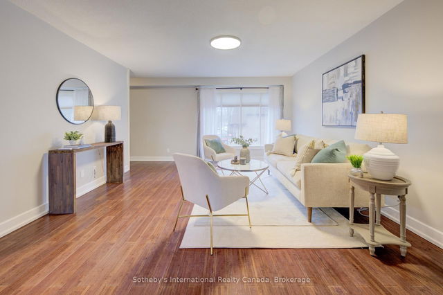 52 - 49 Cedarwoods Crescent