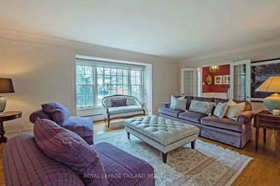 852 Manchester Rd, London North - North L image-0-4