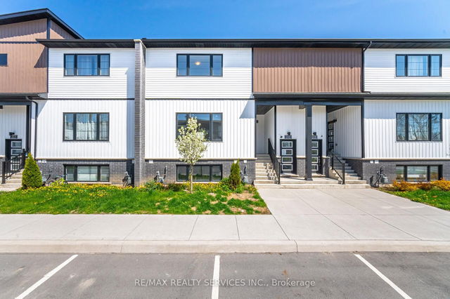 222 - 4263 Fourth Avenue