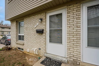Unit 43 — 700 Paisley Rd, Guelph - Willow West/Sugarbush/West Acres image-0-2