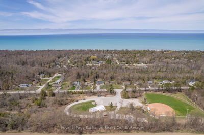 339 Lake Range Dr, Huron-Kinloss - Huron-Kinloss image-0-3