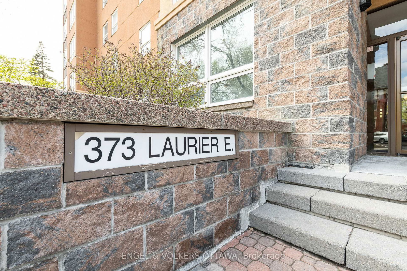 Condo for sale at 906-373 LAURIER Avenue, Ottawa, Sandy Hill, K1N 8X6 - MLS: X12120913
