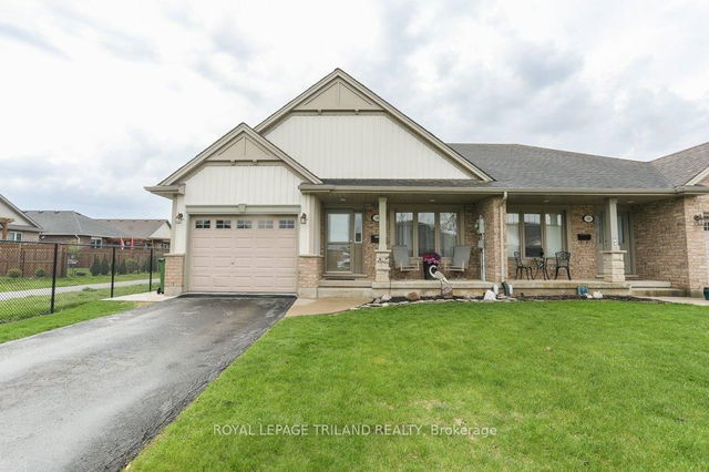40 Pear Tree Avenue
