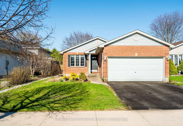 574 Talltree Crescent