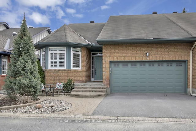 6 Briardale Crescent