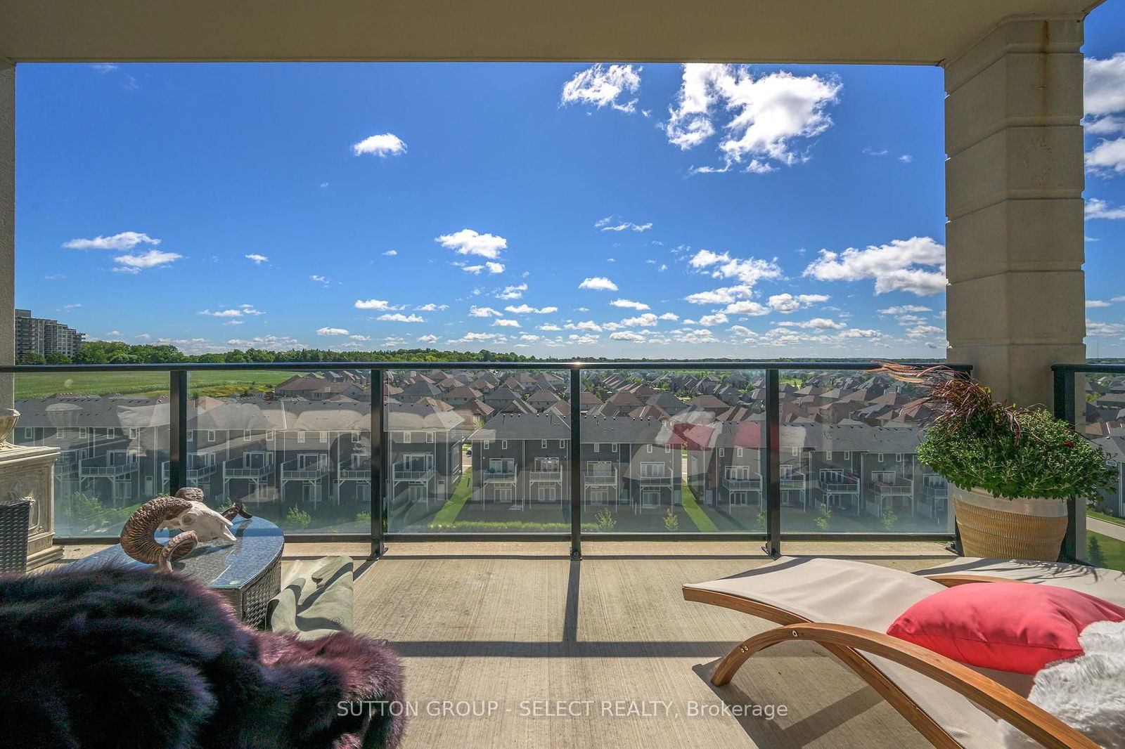 Condo for sale at 810-240 Villagewalk Boulevard, London North, North R, N6G 0P6 - MLS: X12121044