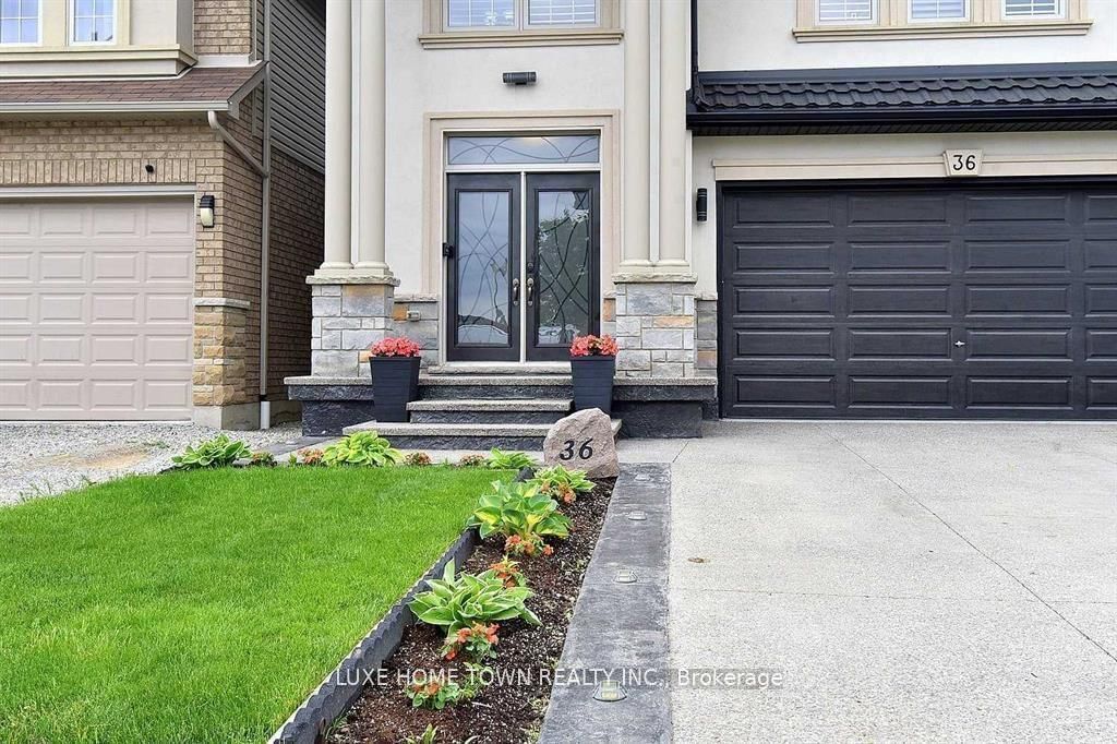 Detached House for sale at 36 Chartwell Circle, Hamilton, Jerome, L9A 0B7 - MLS: X12121059