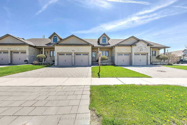 1680 Bayswater Crescent
