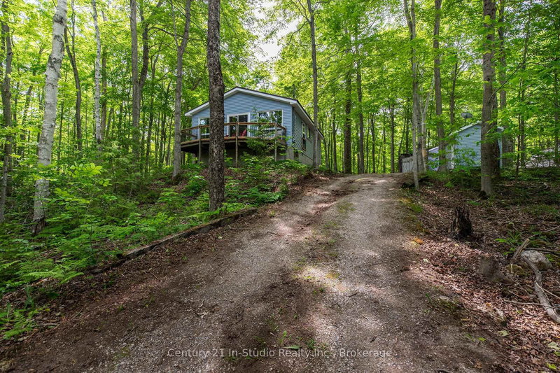 149 Tammy's Cove Rd, Northern Bruce Peninsula, N0H 1W0 | Image 2