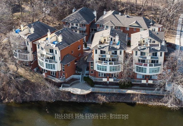 112C - 250 Fountain Place