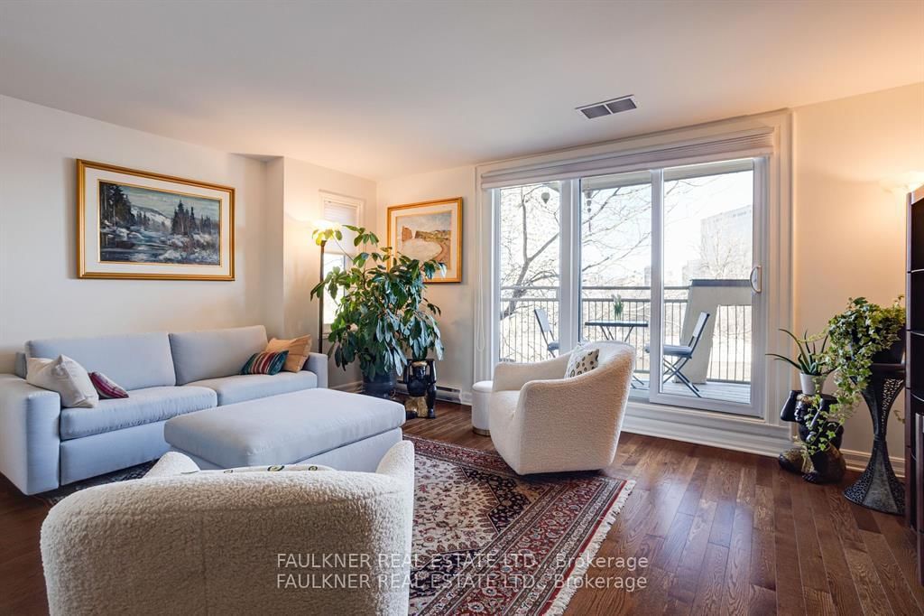 Condo for sale at 112C-250 Fountain Place, Ottawa, Sandy Hill, K1N 9N7 - MLS: X12121208