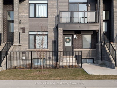 Unit 14 — 590 North Service Road — photo 2