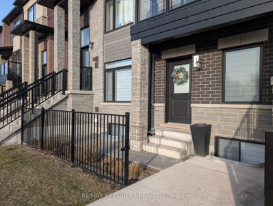 Unit 14 — 590 North Service Road — photo 4