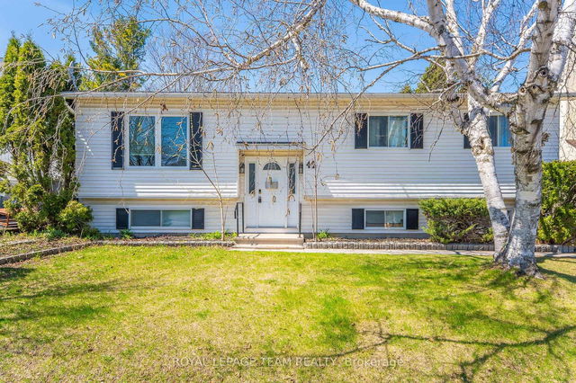 42 Poole Creek Crescent