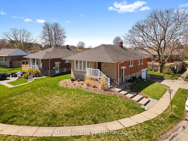 70 South Crescent
