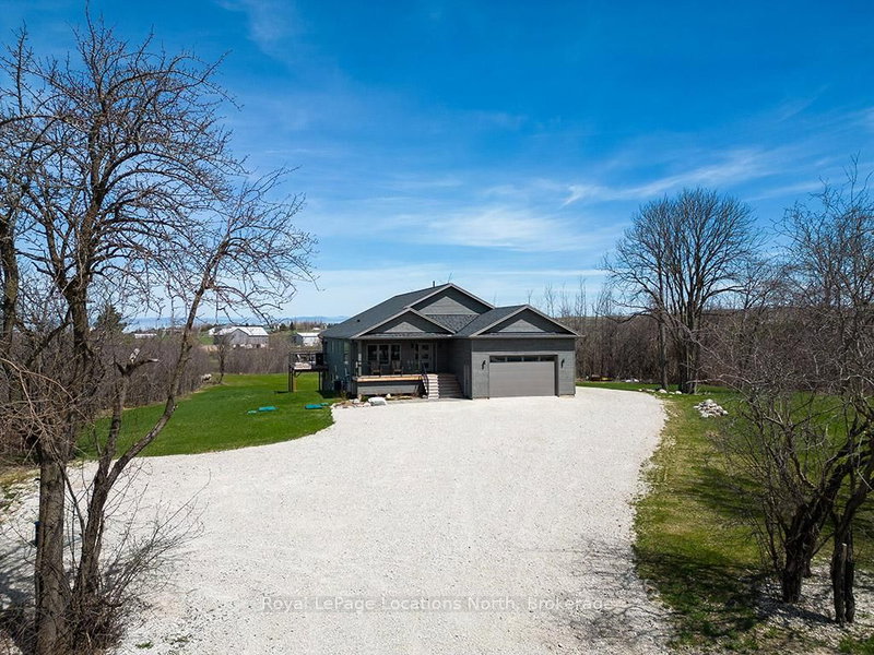 145 St Vincent Cres, Meaford, N4L 1W7 | Image 2