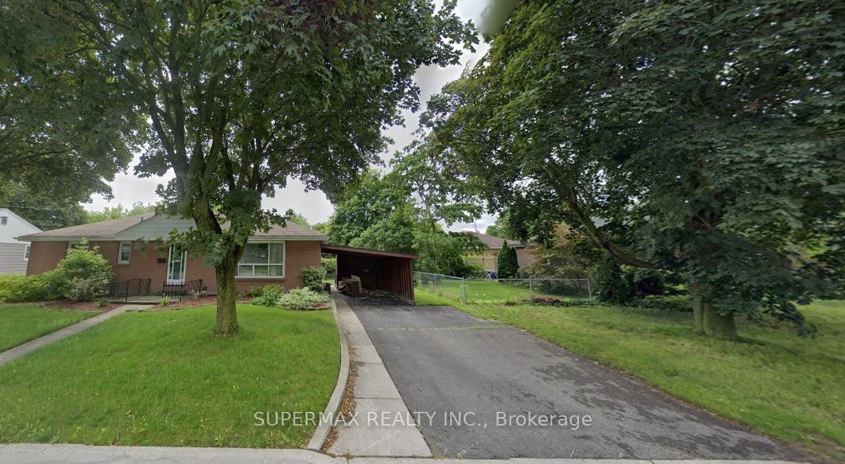 Detached House for sale at 711 VICTORIA Street, London East, East C, N5Y 4C5 - MLS: X12121682