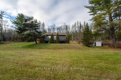 1047 Donroy Rd, Highlands East - Glamorgan