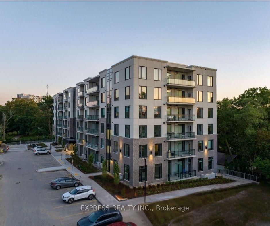 Condo for lease at 301-103 Roger Street, Waterloo, N2J 0G2 - MLS: X12122122