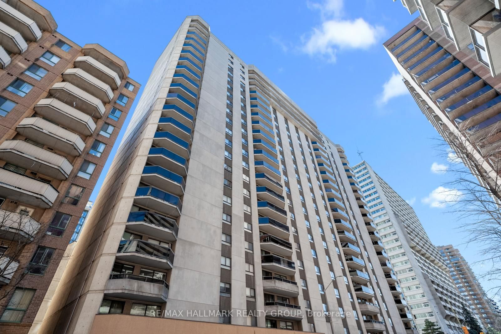 Condo for sale at 2102-470 Laurier Avenue, Ottawa, Ottawa Centre, K1B 3A6 - MLS: X12122156