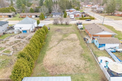 28 WILSON St, Chalk River - Chalk River and Laurentian Hills South image-0-1