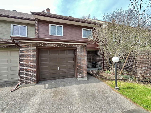 77B Glen Park Drive