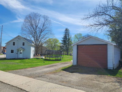 4 Main St, Elizabethtown-Kitley - Elizabethtown Kitley (Old Kitley) Twp image-0-2