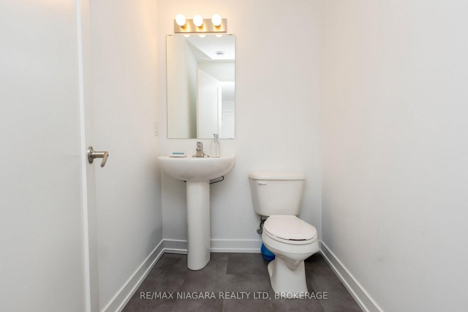 4263 Fourth Avenue, Unit 211 - Photo 16