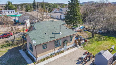 17 Bay St, Barry's Bay - Madawaska Valley image-0-3