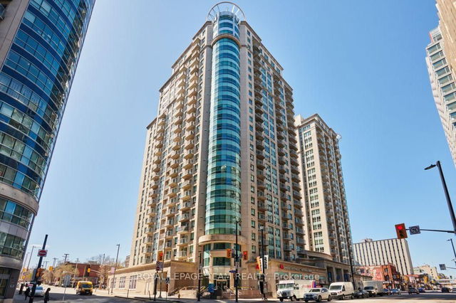 1704 - 234 Rideau Street