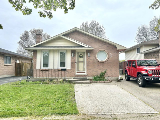 Upper Unit - 6355 Armstrong Drive