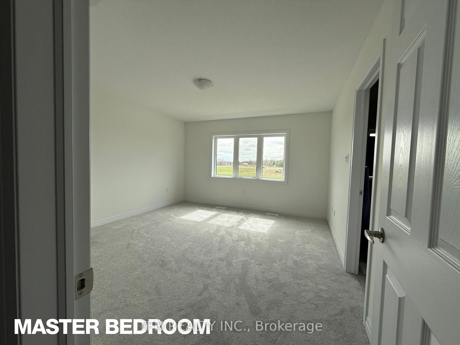 15 Peach Street, Unit 7 - Photo 6