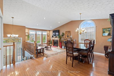 31 Crysler Cres, Thorold - Confederation Heights image-0-4