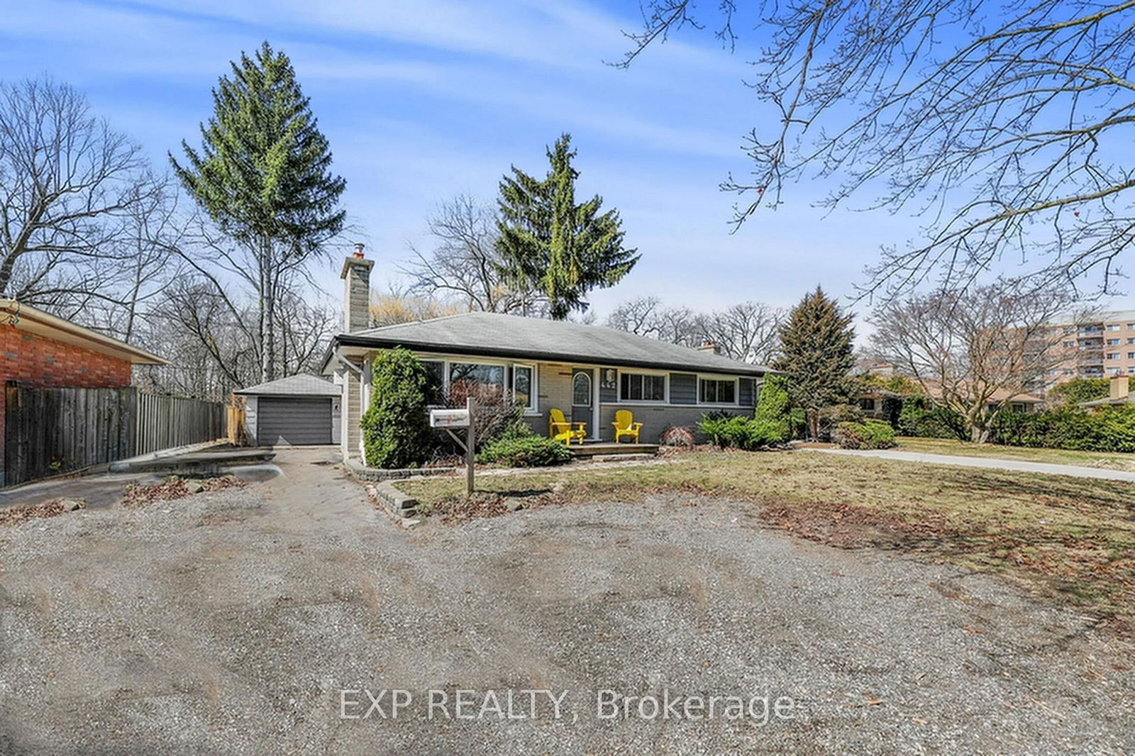 Detached House for sale at 442 Scenic Drive, London South, South J, N5Z 3A8 - MLS: X12123152