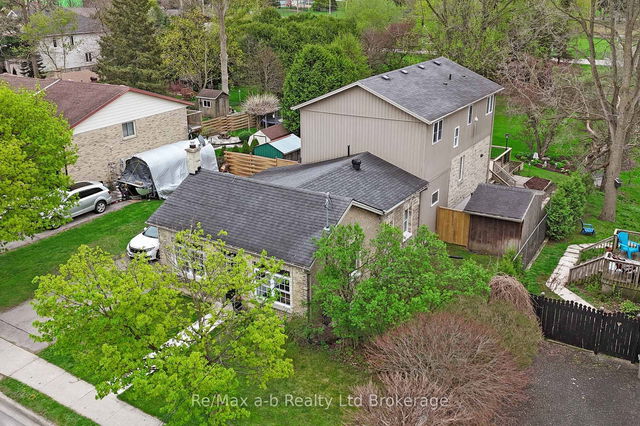 478 Henry Street