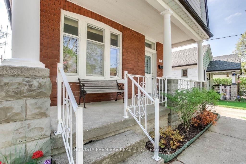 Detached House for sale at 171 Sterling Street, London East, East C, N5Y 1Z1 - MLS: X12123385