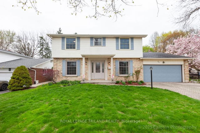54 Runnymede Crescent