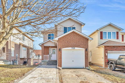 732 Trailview Dr, Peterborough South - 5 East