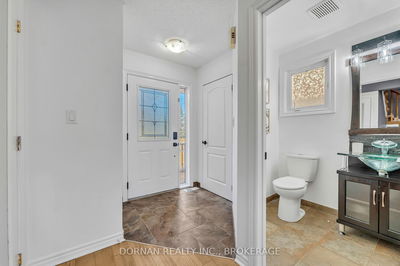 732 Trailview Dr, Peterborough South - 5 East image-0-3