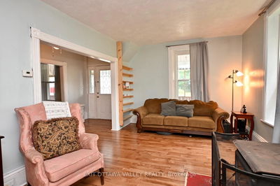27 Grace St, Westmeath - Whitewater Region image-0-4